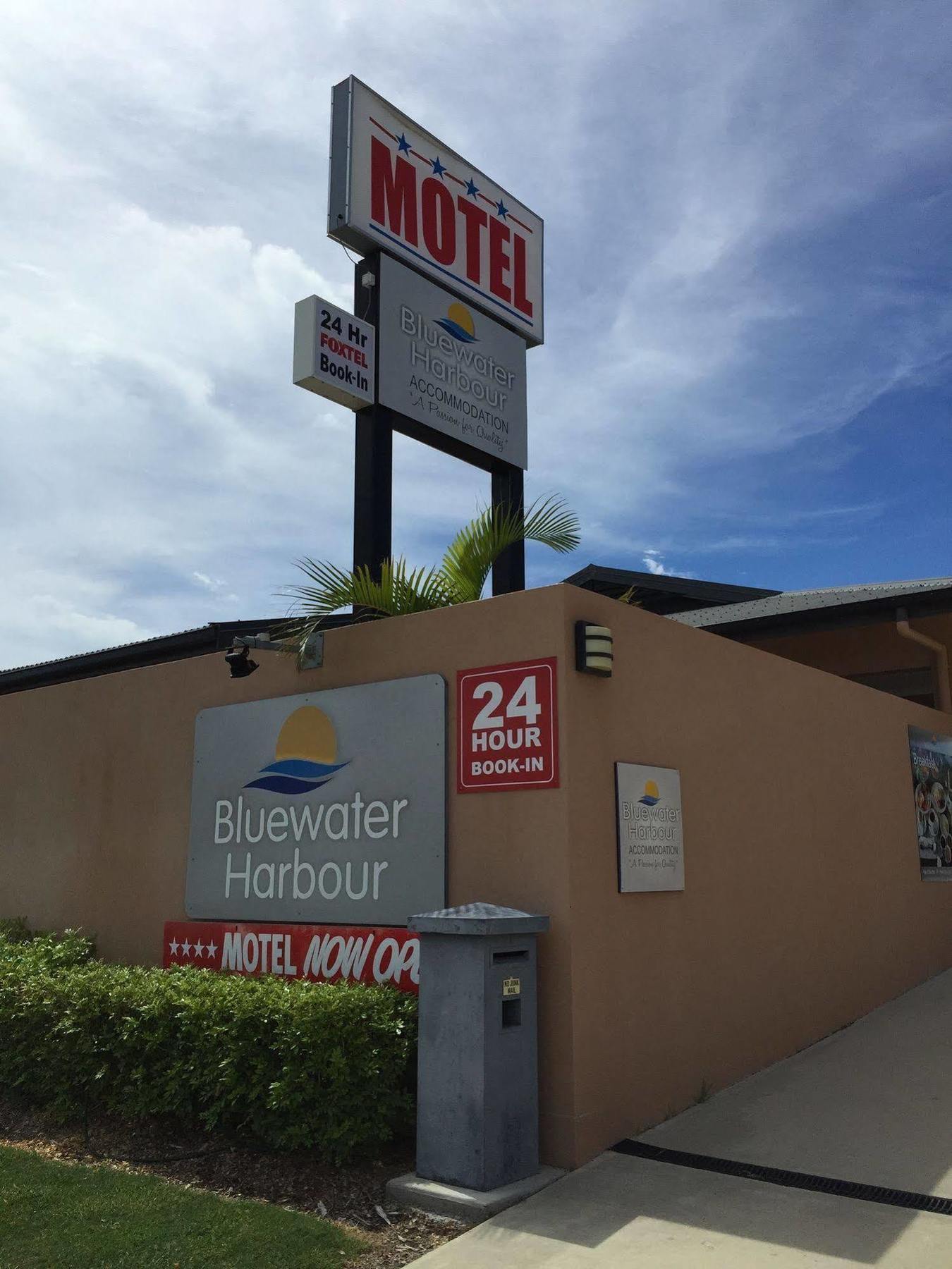 Motel Bluewater Harbour 4*